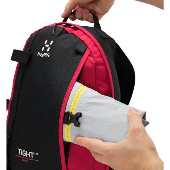 Haglöfs - Tight Small Black/Scarlet Red