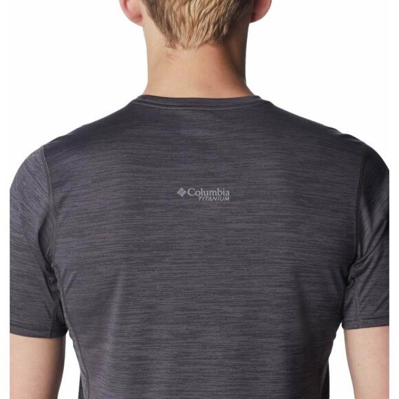 Columbia Sportswear - Mens Titan Pass Graphic Tee