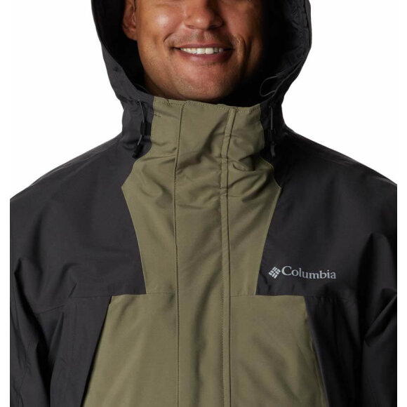 Columbia Sportswear - Canyon Meadows Interchange