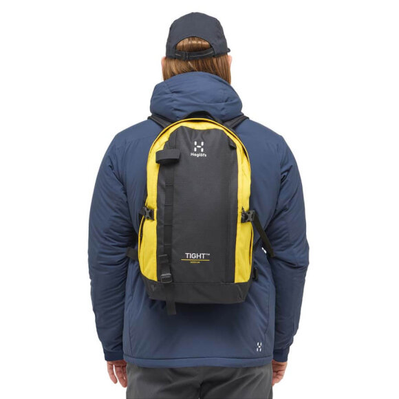Tight Medium Black/Bright yellow rygsæk