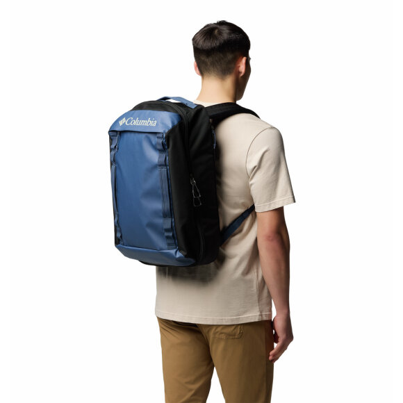 Landroamer Travel Backpack 32 liter