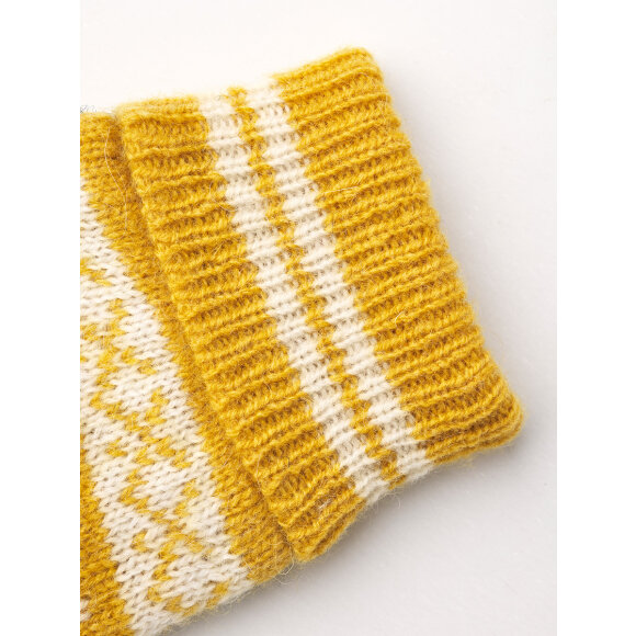 Hestra Isvik Mitten Mustard/Offwhite Luffer