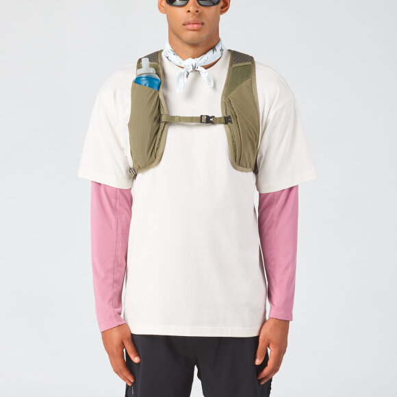 Salomon letvægtsrygsæk XT 15 Martini Olive