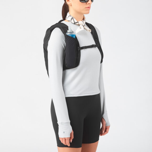 XT 10 Black Løberygsæk fra Salomon