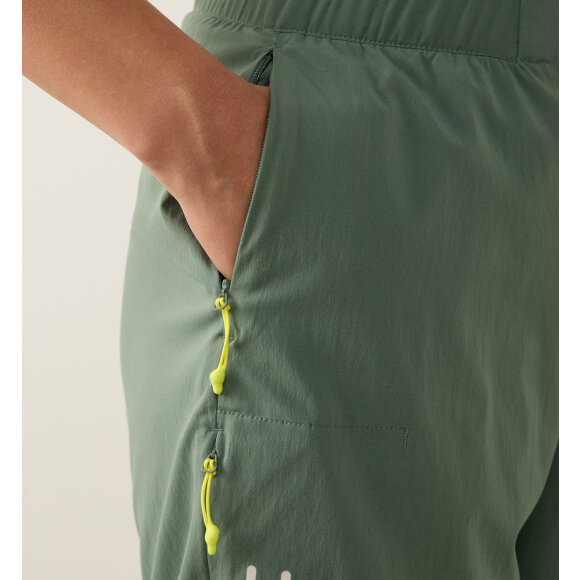 Haglöfs W L.I.M Fuse II Shorts Green